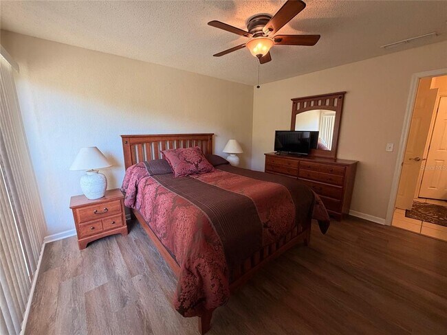 Building Photo - 1810 NW 23rd Blvd