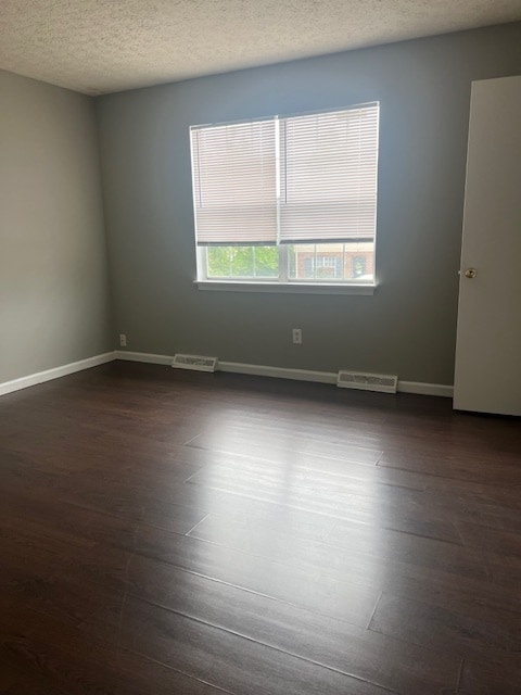 Building Photo - 16 Duiguid Dr