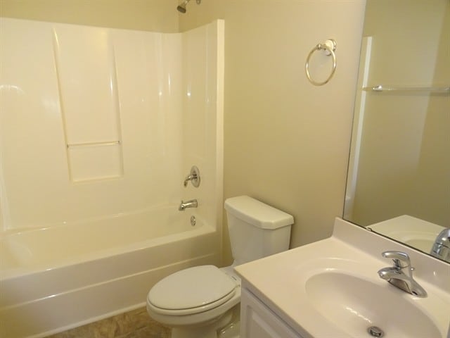 Building Photo - 204 Appleton Ln