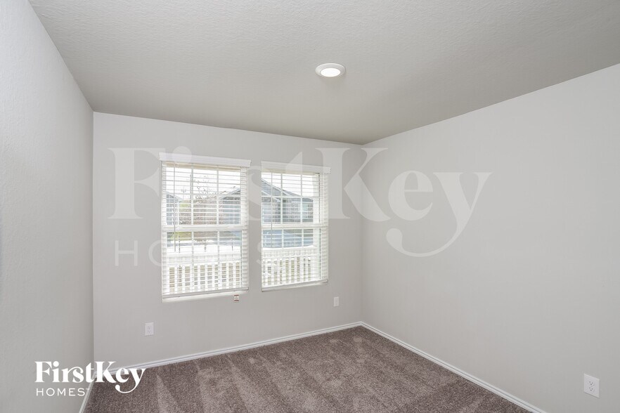 Building Photo - 1847 Morse Way