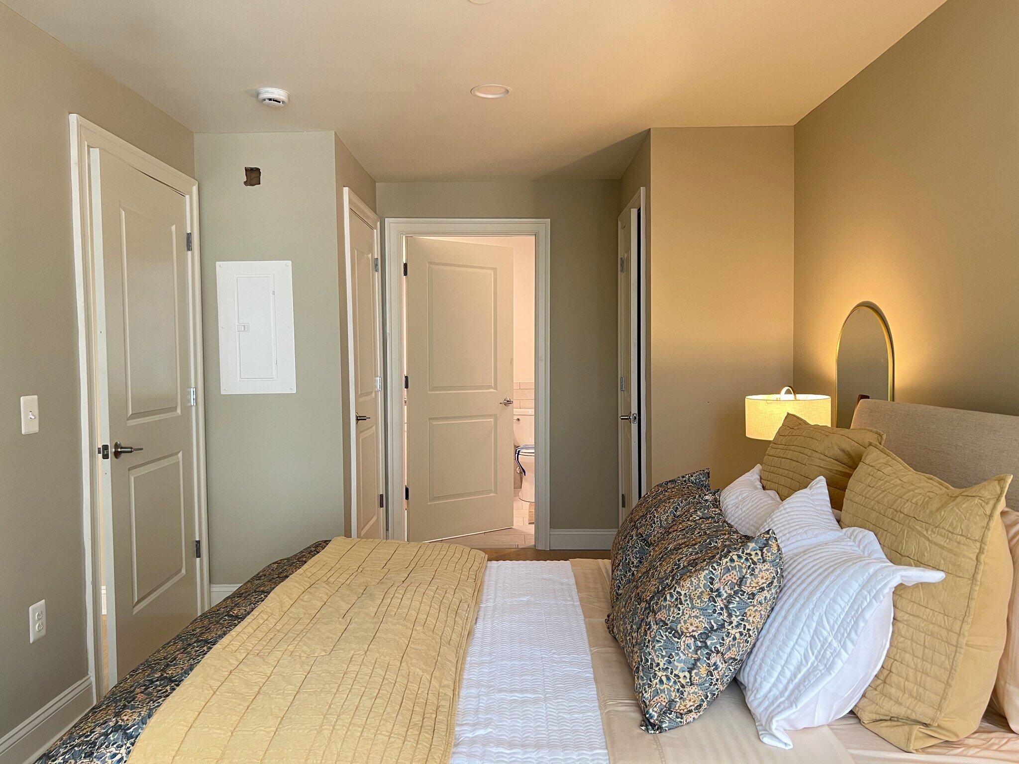 Building Photo - 1801 Market St