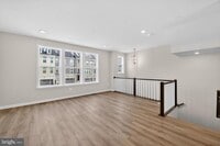 Building Photo - 2914 Lewis and Clark Ave