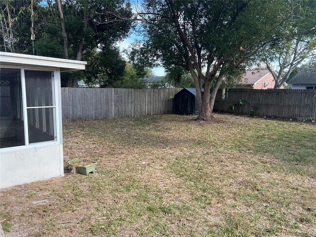 Building Photo - 3350 Van Nuys Loop