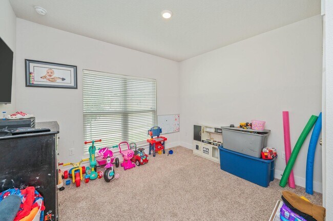 Building Photo - 1126 Valor Walk