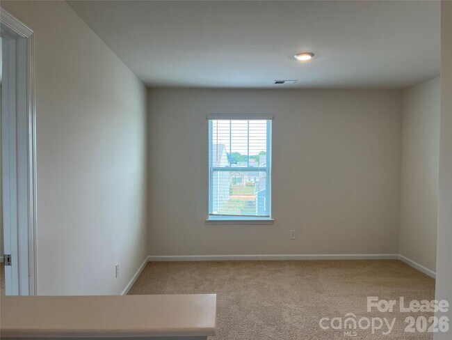 Building Photo - 119 Old Home Rd