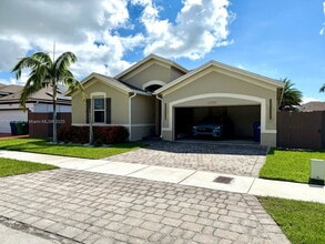 Building Photo - 27721 SW 134th Ct