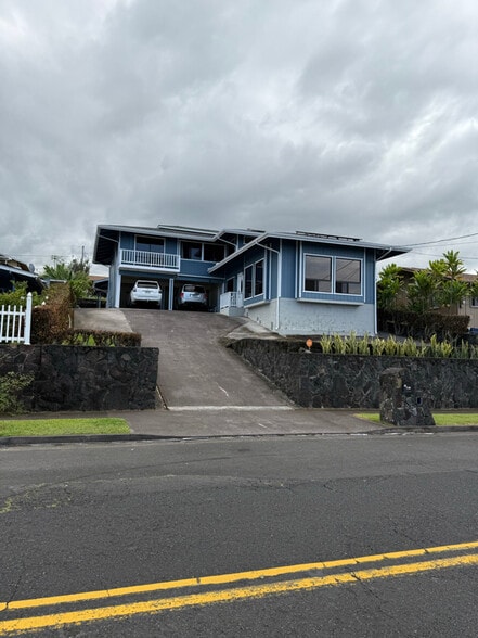 Building Photo - 74-5041-5041 Kealakaa St