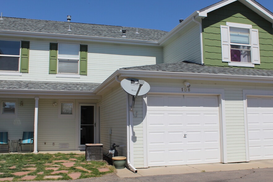 Back Garage - 108 5th St