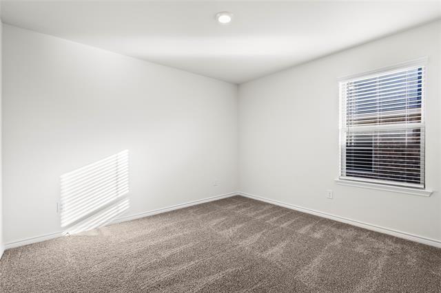 Building Photo - 812 Indigo Rd