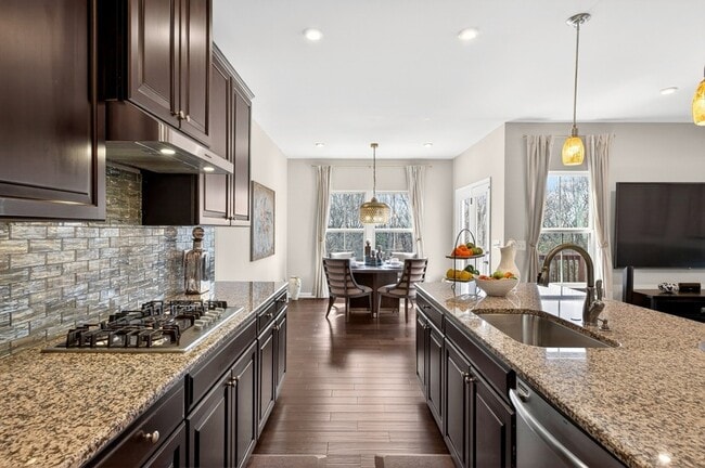 Building Photo - 6794 Falls Ridge Ln