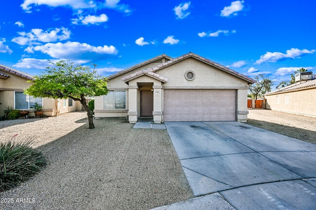 Primary Photo - 4144 N 109th Ave