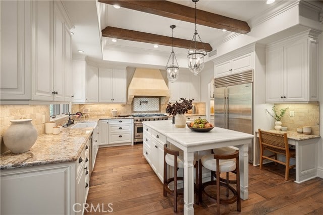 Building Photo - 4103 Farmdale Ave