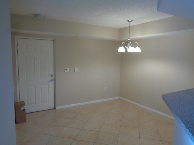 Building Photo - 3627 NW Adriatic Ln