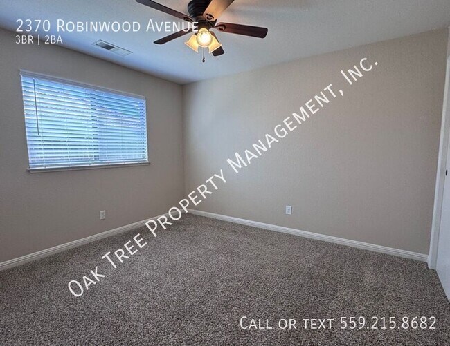 Building Photo - 2370 Robinwood Ave
