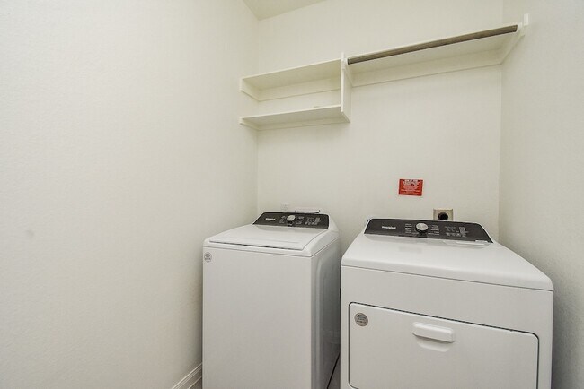 Building Photo - 21502 Carbone Ln