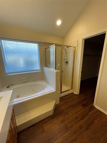 Building Photo - 2149 Willowood Dr