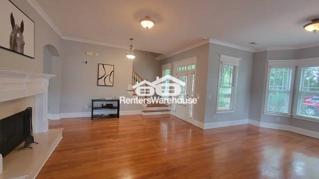 Building Photo - 3227 Bakewell St