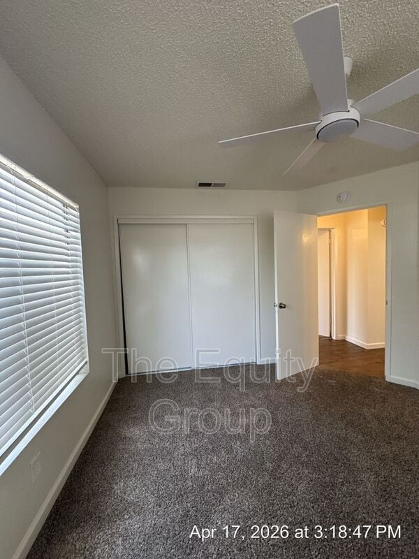 Building Photo - 312 1/2 N Park Street
