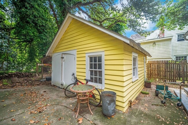 Building Photo - Spacious 3BR House in Tarboro