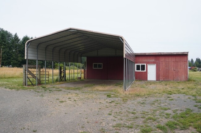 Building Photo - 23217 NE 92nd Ave