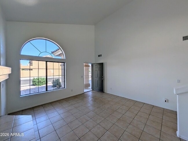 Building Photo - 6416 N 78th Ln
