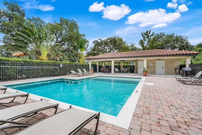 Building Photo - 7842 Holiday Isle Cir
