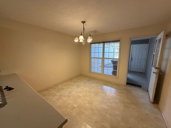 Building Photo - 1482 Bailee Way SW