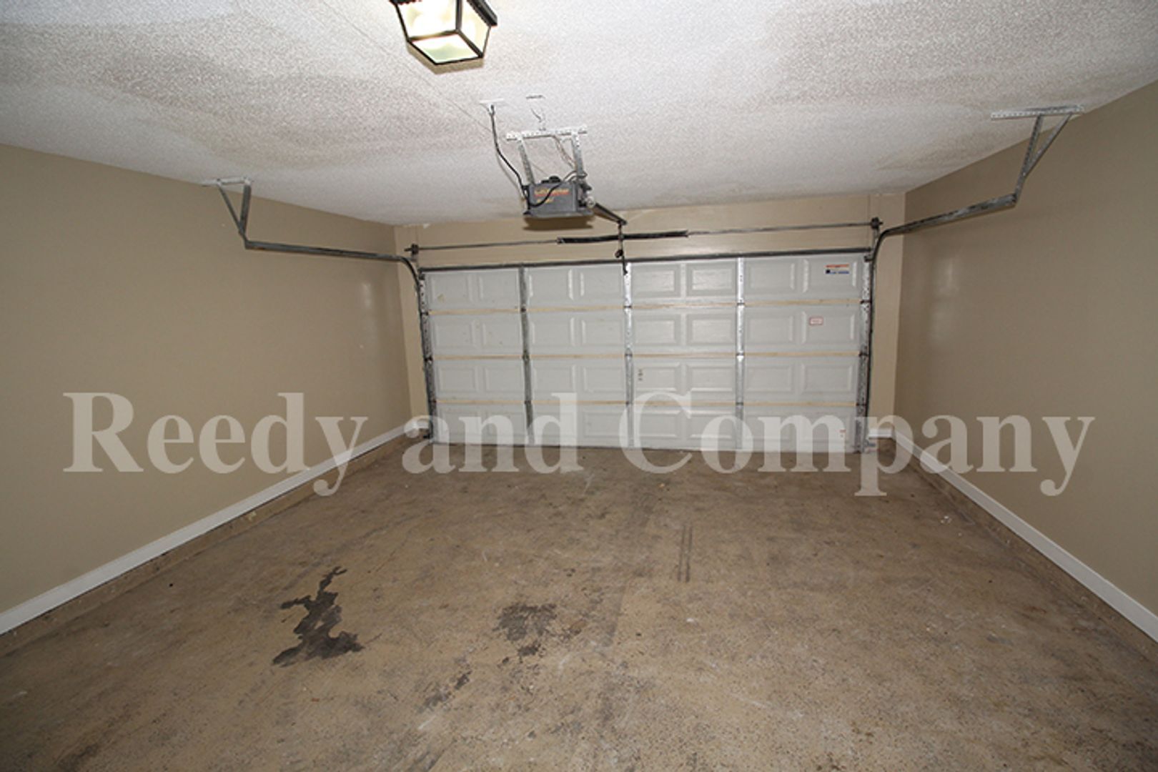 Building Photo - 6077 Wills Way Cir S