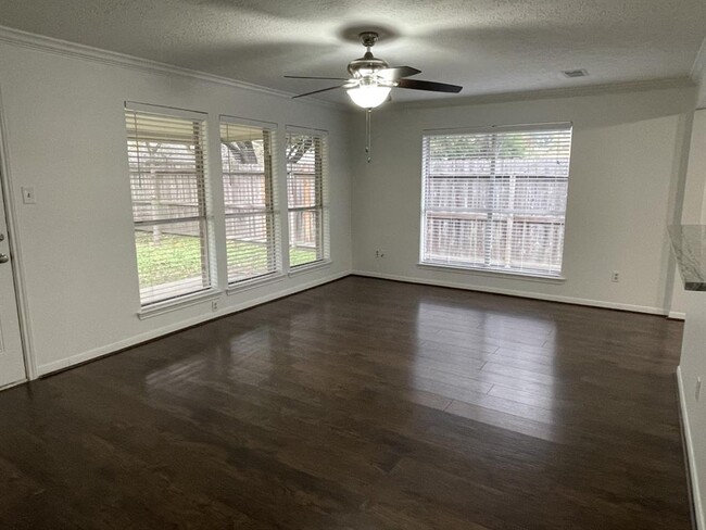 Building Photo - 21430 Park Timbers Ln