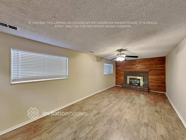 Building Photo - 6341 W 108th Ave