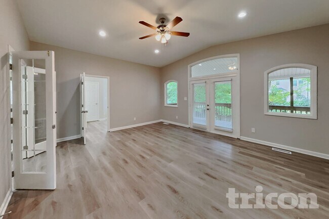 Building Photo - 2309 Pastille Ln