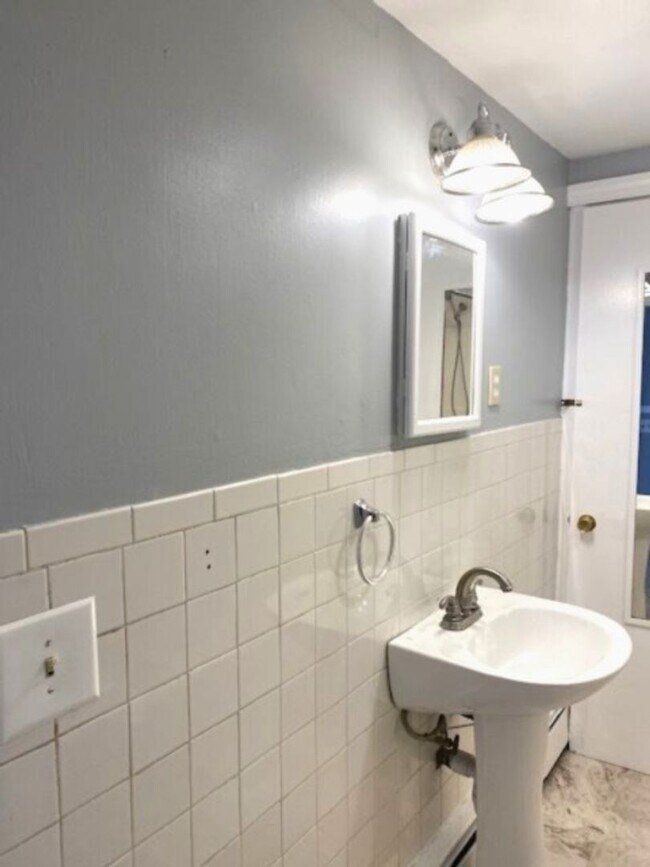 Building Photo - 53 Jay St