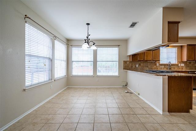 Building Photo - 817 Santa Cruz Dr
