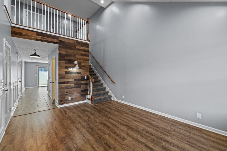 Building Photo - 911 Keepsake Diamond Ln