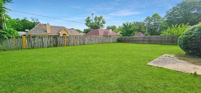 Building Photo - 7120 Wetherburn Cove