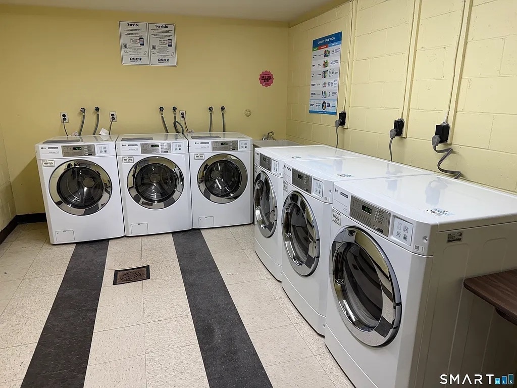 laundry - 85 Wilton Cres