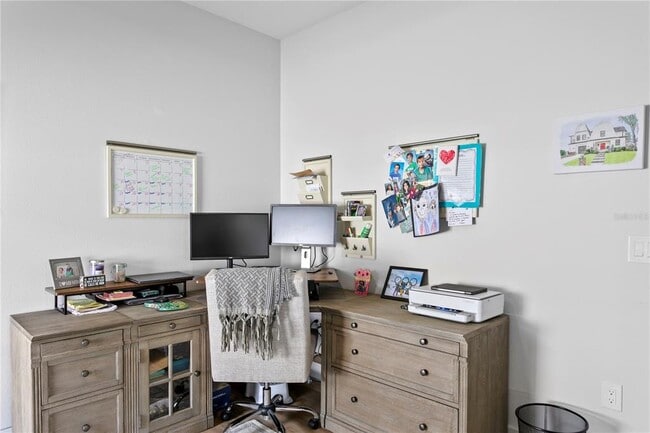 Building Photo - 2107 Branch Hill St