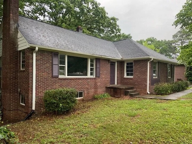 Primary Photo - 3 Bedroom 2 Bathroom