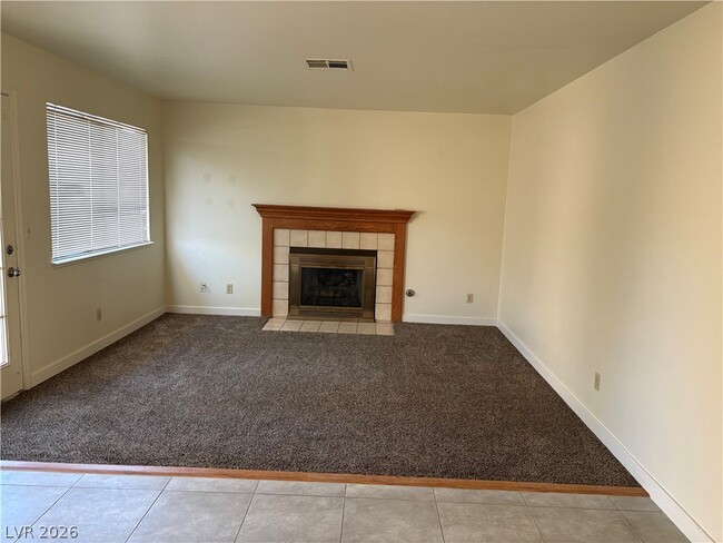 Building Photo - 5608 Red Bluff Dr