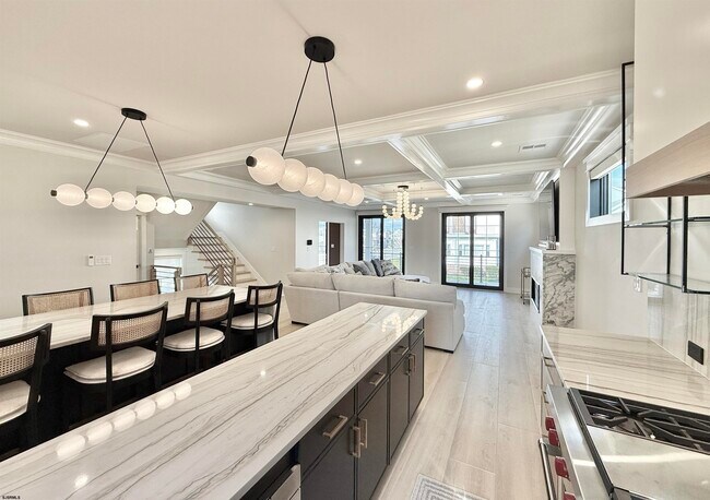 Building Photo - 100 S Frontenac Ave