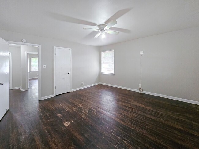 Building Photo - 4-Bedroom Ranch in the Heart of Atlanta – ...