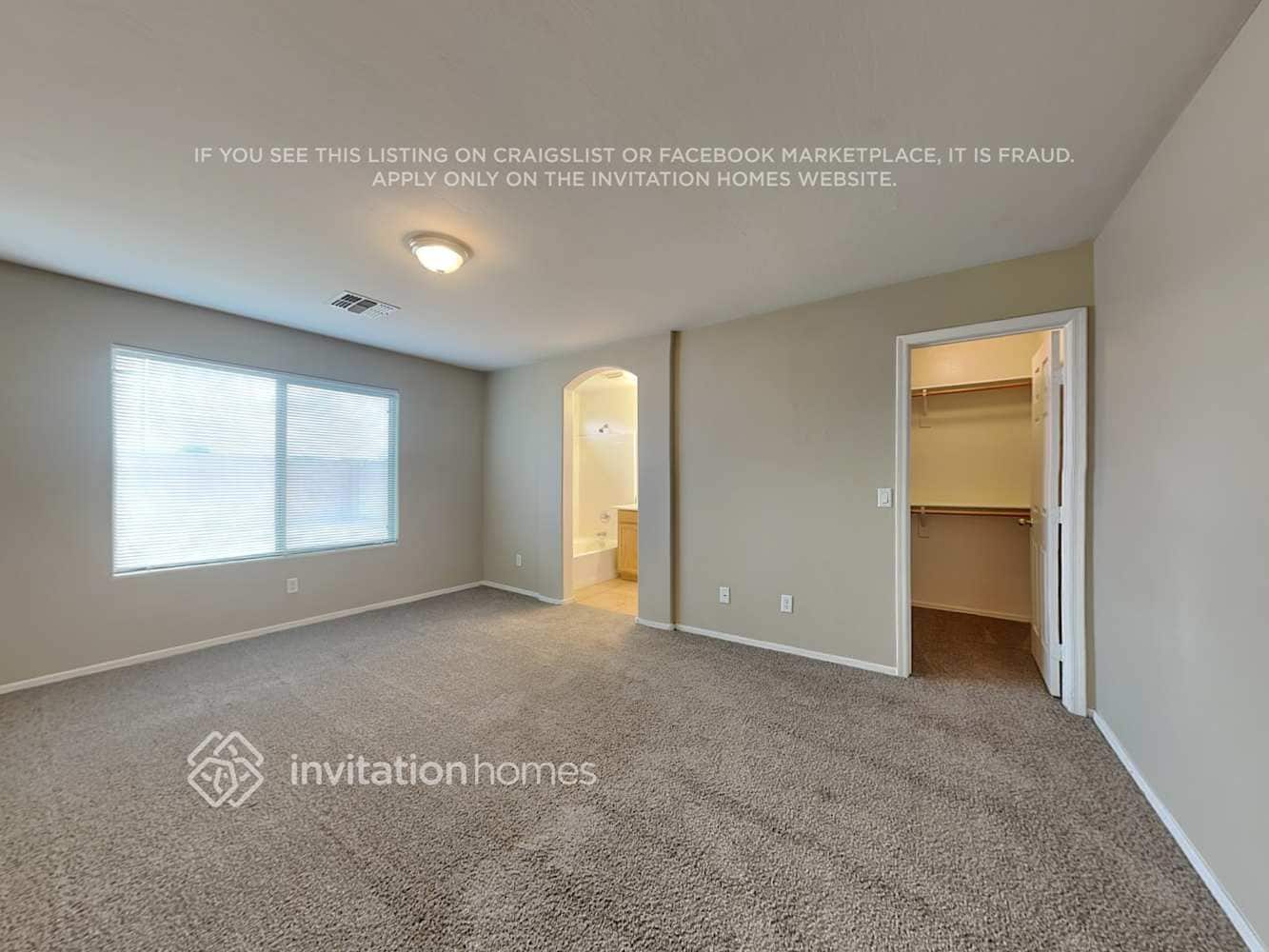 Building Photo - 1620 W Chanute Pass