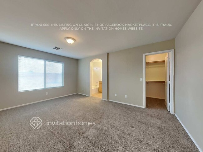 Building Photo - 1620 W Chanute Pass