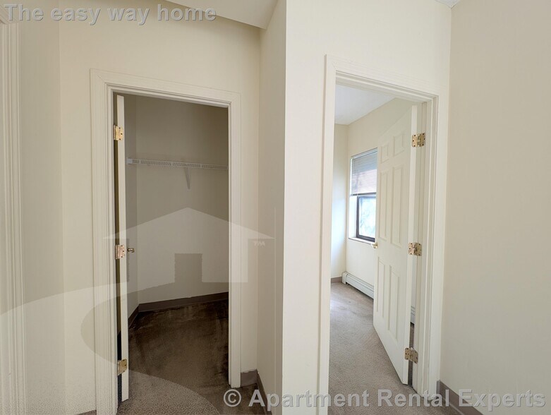 Building Photo - 373 Highland Ave
