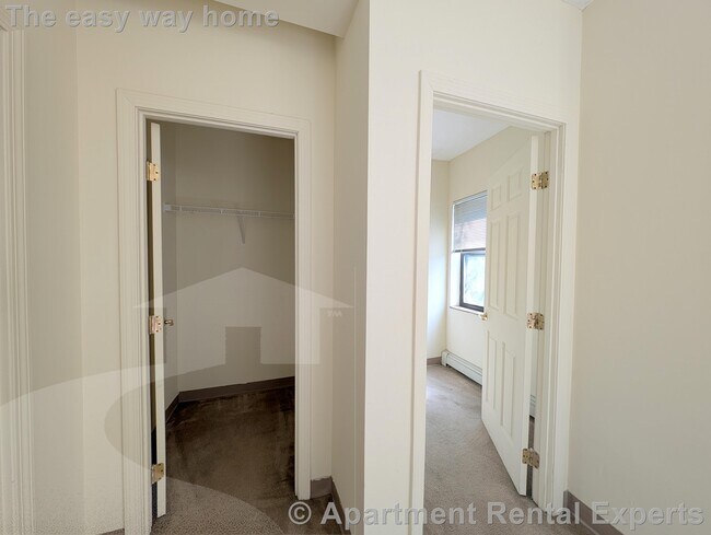 Building Photo - 373 Highland Ave