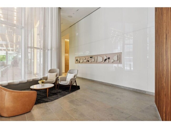 Building Photo - 255 Hennepin Ave