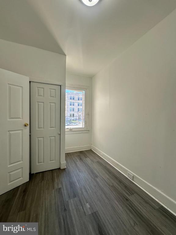 Building Photo - 27 Wilkinson Pl