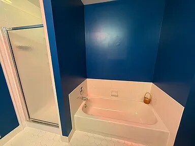 Building Photo - 353 Bristol Cir