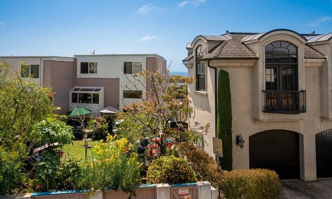 Building Photo - 1259 Bonnie Brae St