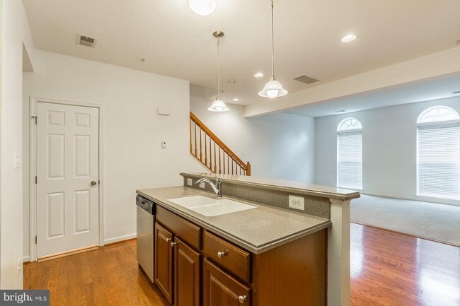 Building Photo - 2376 Merseyside Dr